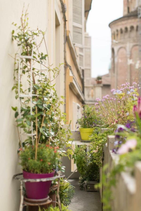 Appartement Il Balcone Dell'Angiol D 'Or à Parme Extérieur photo